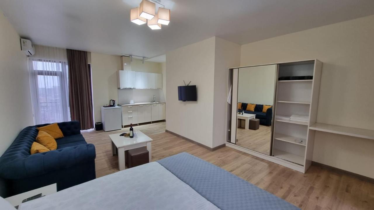 Gg Aparthotel Batumi Eksteriør bilde