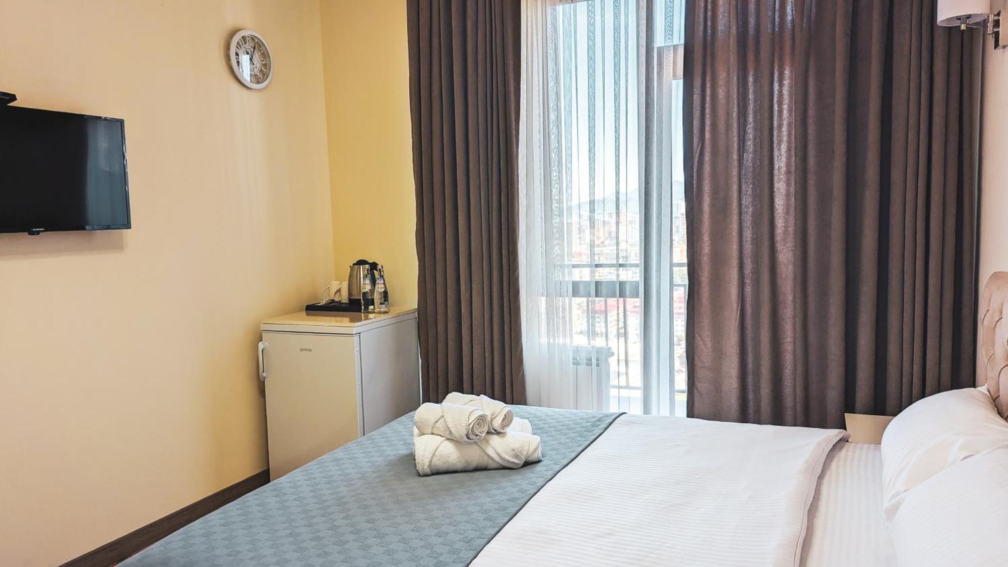 Gg Aparthotel Batumi Eksteriør bilde